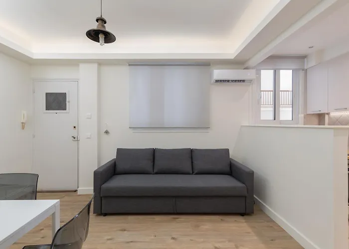 Cosy Athens Downtown Apartment
